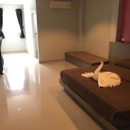 P.F Mansion Otel Chaweng Plajı Dış mekan fotoğraf