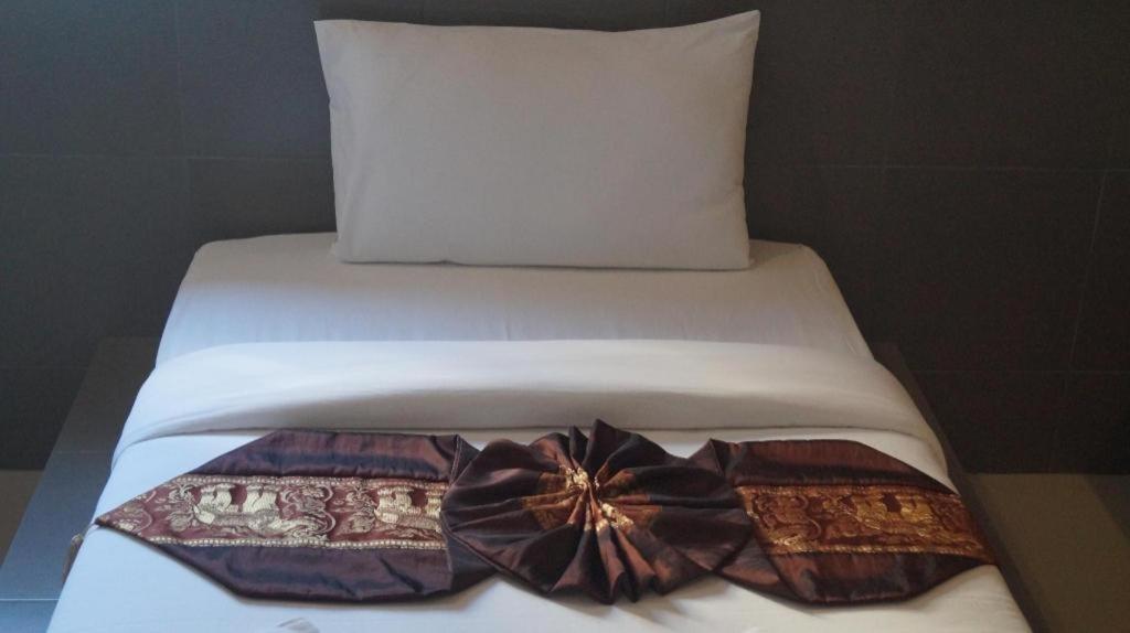 P.F Mansion Otel Chaweng Plajı Dış mekan fotoğraf